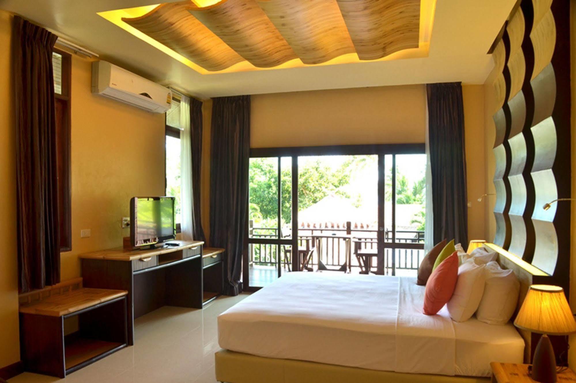 Palm Leaf Resort Ко Тао Екстериор снимка